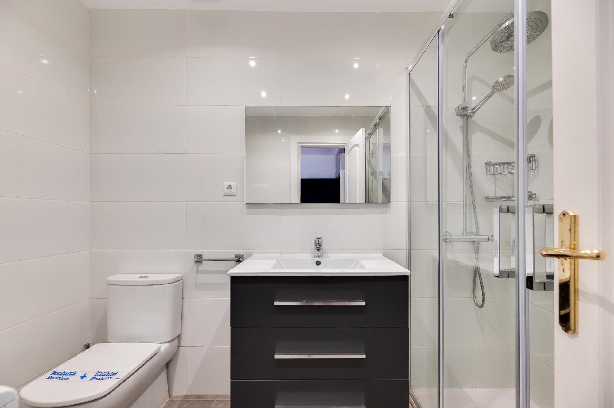 Front Line Beach Studio Apartment Marbella Luaran gambar